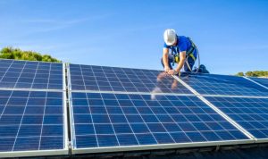 Installation et mise en production des panneaux solaires photovoltaïques à Tresses